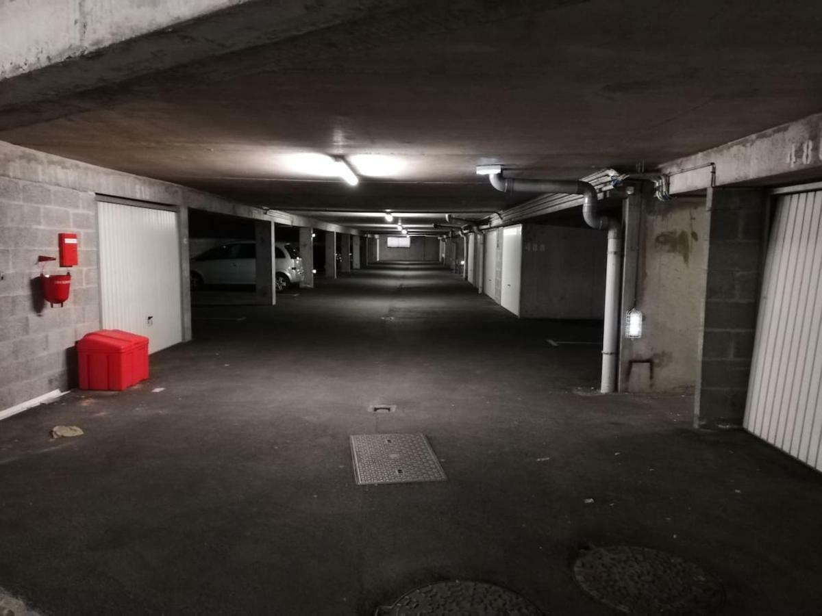 Studio Centre-Ville Avec Terrasse Et Parking Securise Gratuit Nantes Bagian luar foto